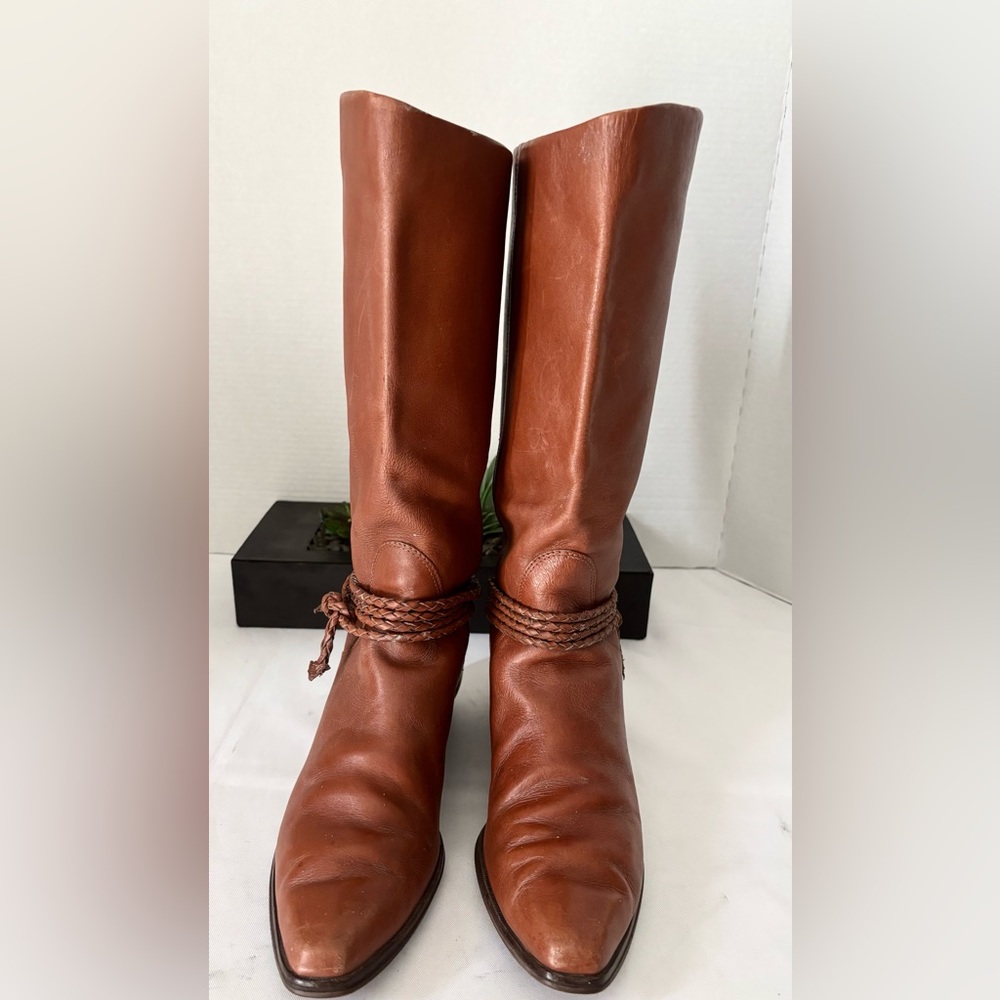CHESTNUT LEATHER EQUESTRIAN RIDING BOOT. SCRUPLES 18” LOW STACKED HEEL SZ 11 D